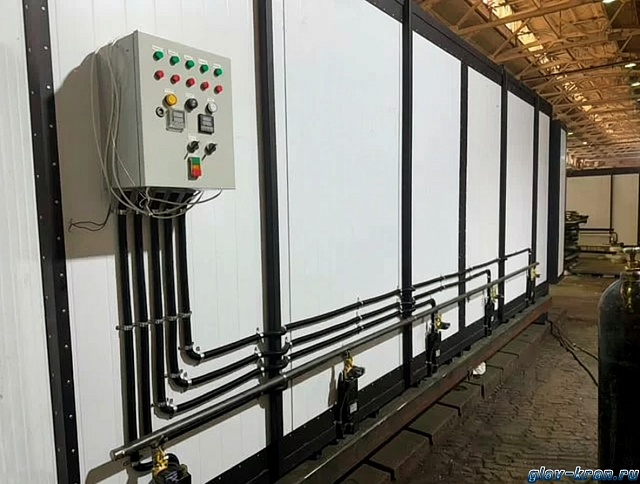 Нагревательная камера на 24 бочки по 200 литров или 6 еврокубов по 1000 литров, 2 уровня хранения, электрический обогрев ТЭНами или газом до -20 кВт, 4950x3850х1730 мм, рабочая температура нагрева до -250 ᵒС, напряжение -220/380В