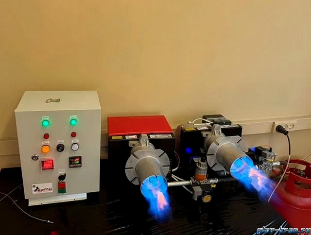 Нагревательная камера на 24 бочки по 200 литров или 6 еврокубов по 1000 литров, 2 уровня хранения, электрический обогрев ТЭНами или газом до -20 кВт, 4950x3850х1730 мм, рабочая температура нагрева до -250 ᵒС, напряжение -220/380В